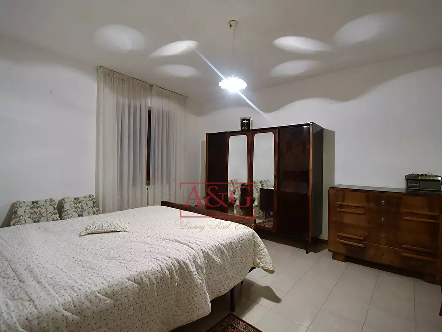 Immagine 8 di Appartamento in vendita  in villa salvi a Amandola