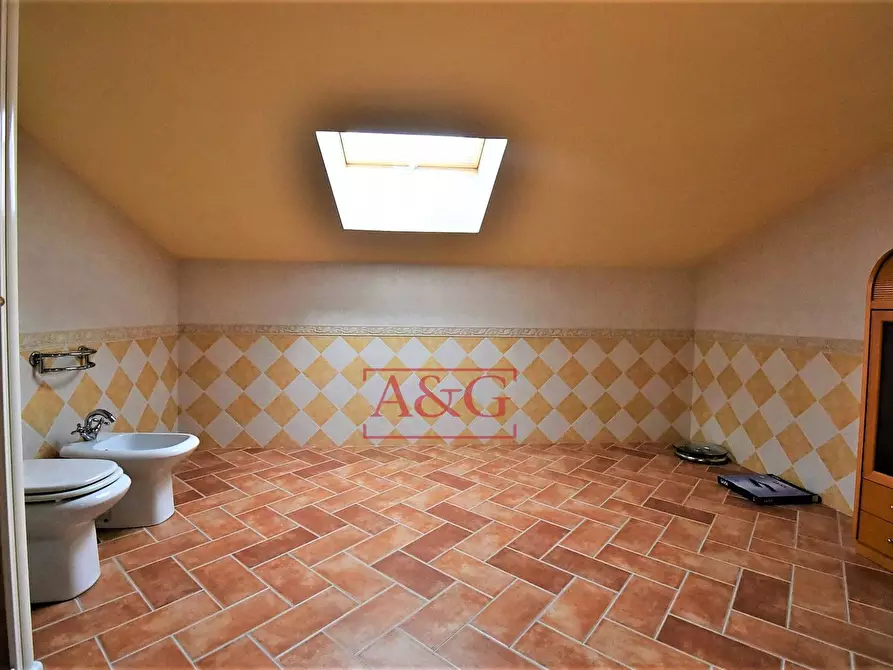 Immagine 54 di Villa in vendita  in serra 12 a Cagli