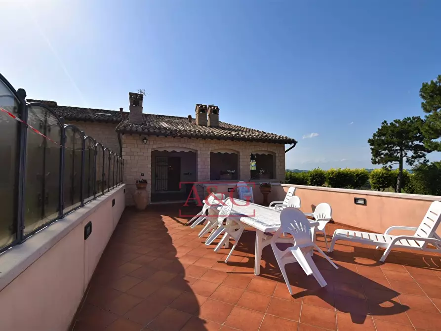 Immagine 23 di Villa in vendita  in serra 12 a Cagli