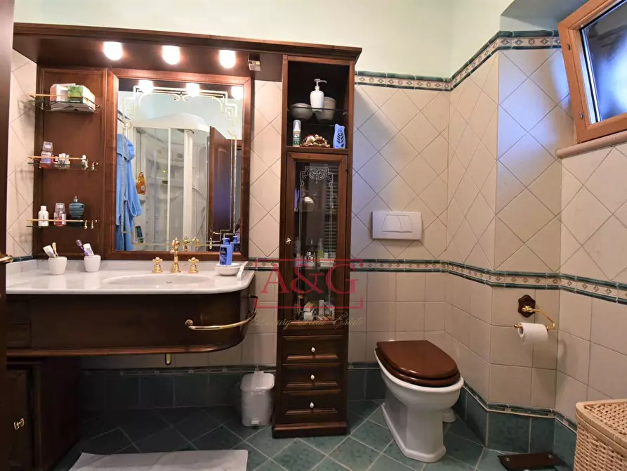 Immagine 50 di Villa in vendita  in serra 12 a Cagli