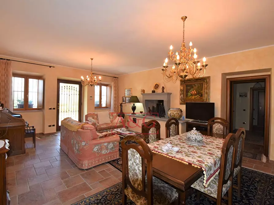 Immagine 39 di Villa in vendita  in serra 12 a Cagli