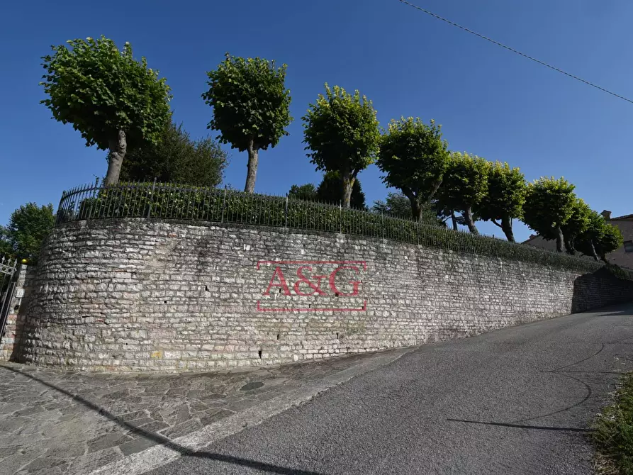 Immagine 69 di Villa in vendita  in serra 12 a Cagli