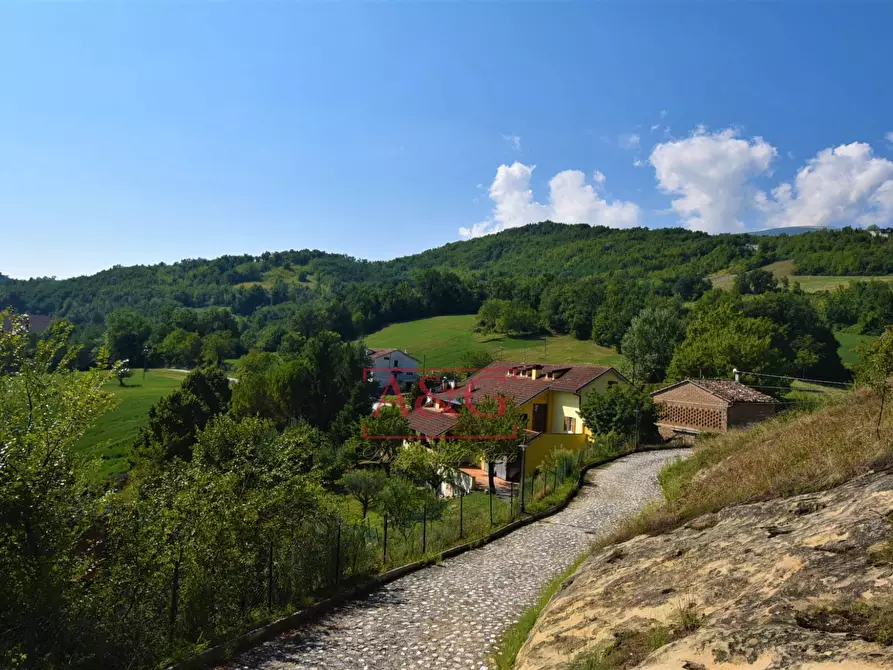 Immagine 24 di Casa indipendente in vendita  in Contrada Migliarucci 194 a Sarnano