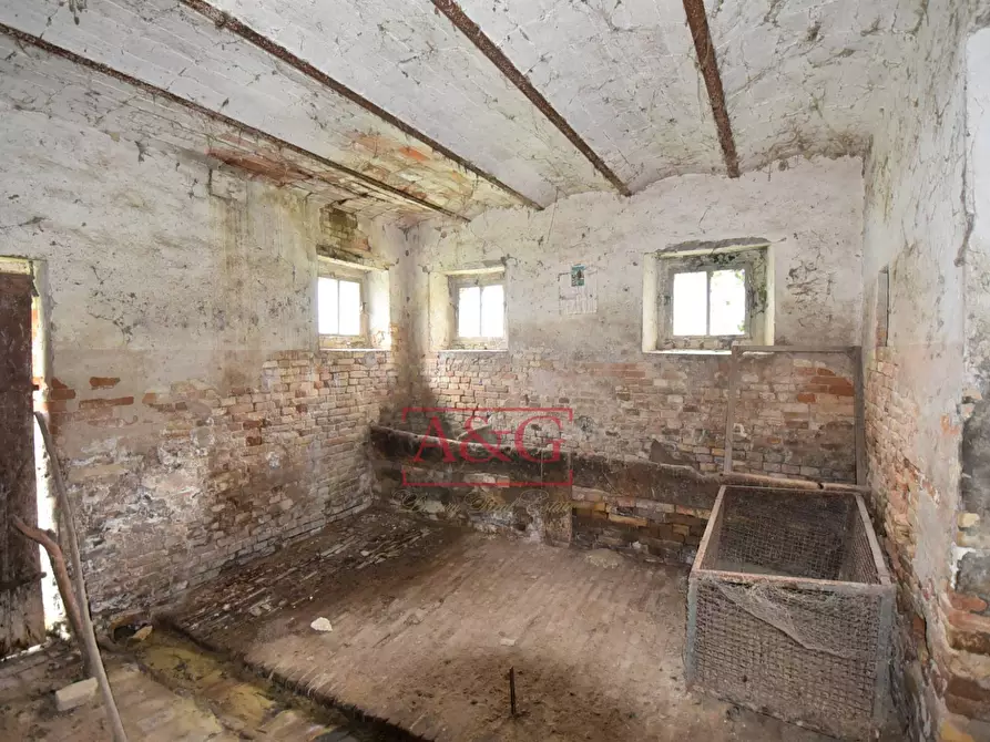Immagine 8 di Rustico / casale in vendita  in c.da mossa 28 a Mogliano