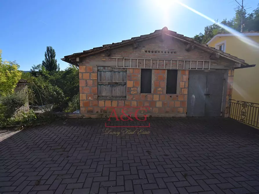 Immagine 36 di Casa indipendente in vendita  in frazione morico 15 a San Ginesio