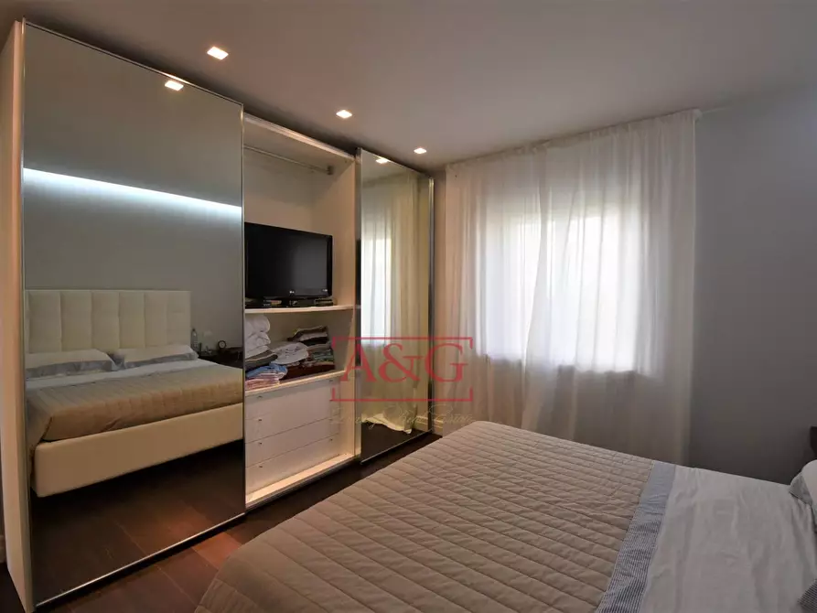 Immagine 22 di Casa indipendente in vendita  in frazione morico 15 a San Ginesio