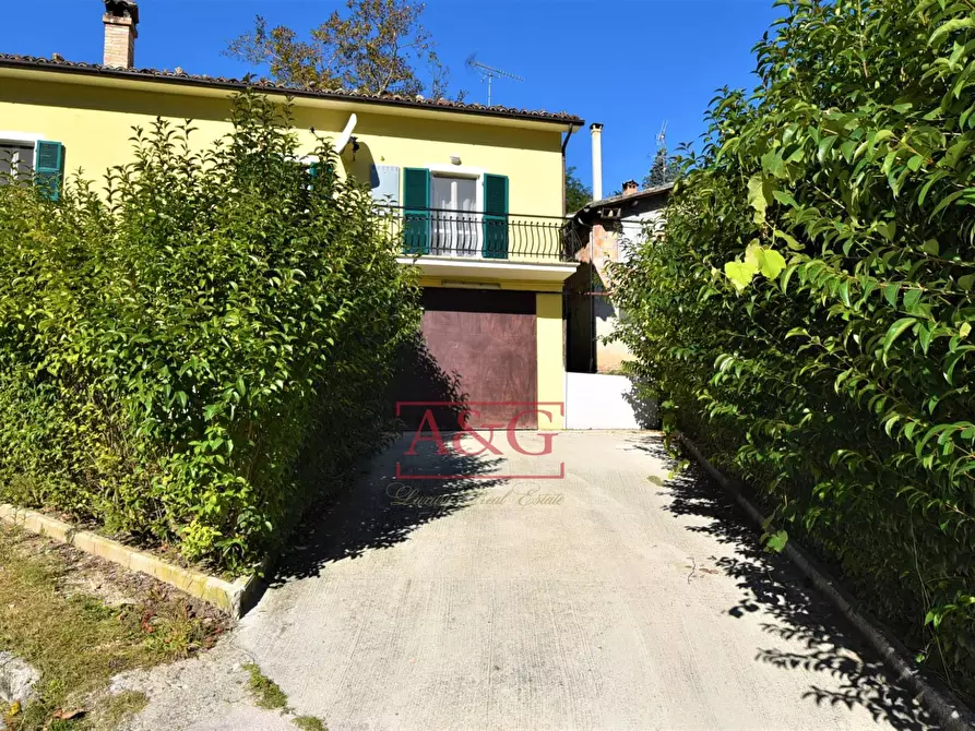 Immagine 30 di Casa indipendente in vendita  in frazione morico 15 a San Ginesio