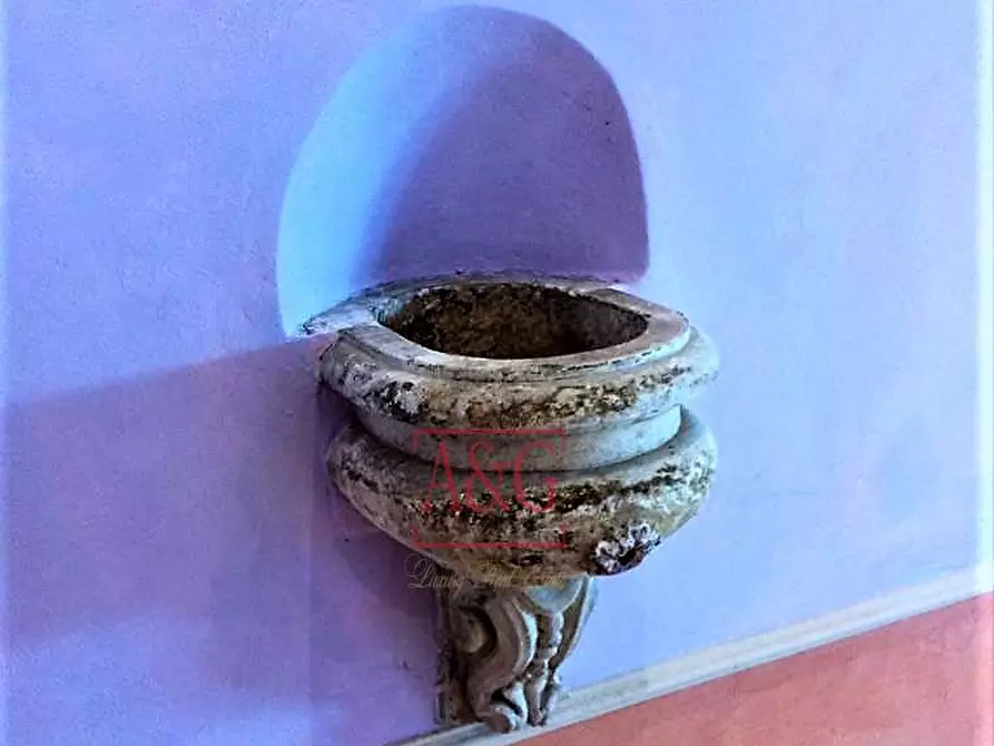 Immagine 65 di Villa in vendita  in serra 12 a Cagli