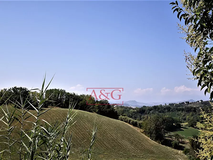 Immagine 55 di Villa in vendita  in contrada fegatara a Montegiorgio