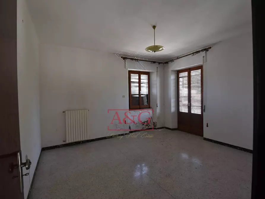 Immagine 29 di Villa in vendita  in contrada fegatara a Montegiorgio