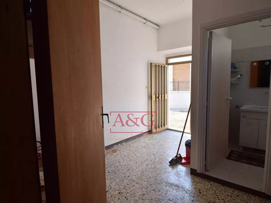 Immagine 43 di Villa in vendita  in contrada fegatara a Montegiorgio