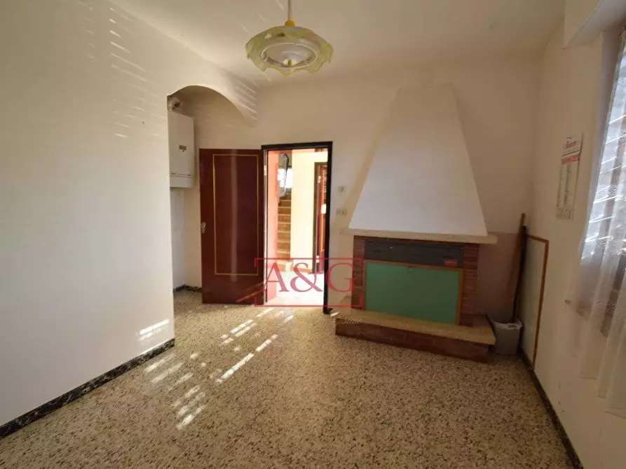 Immagine 48 di Villa in vendita  in contrada fegatara a Montegiorgio