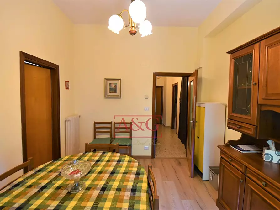 Immagine 9 di Appartamento in vendita  in via Fabio Filzi a Amandola