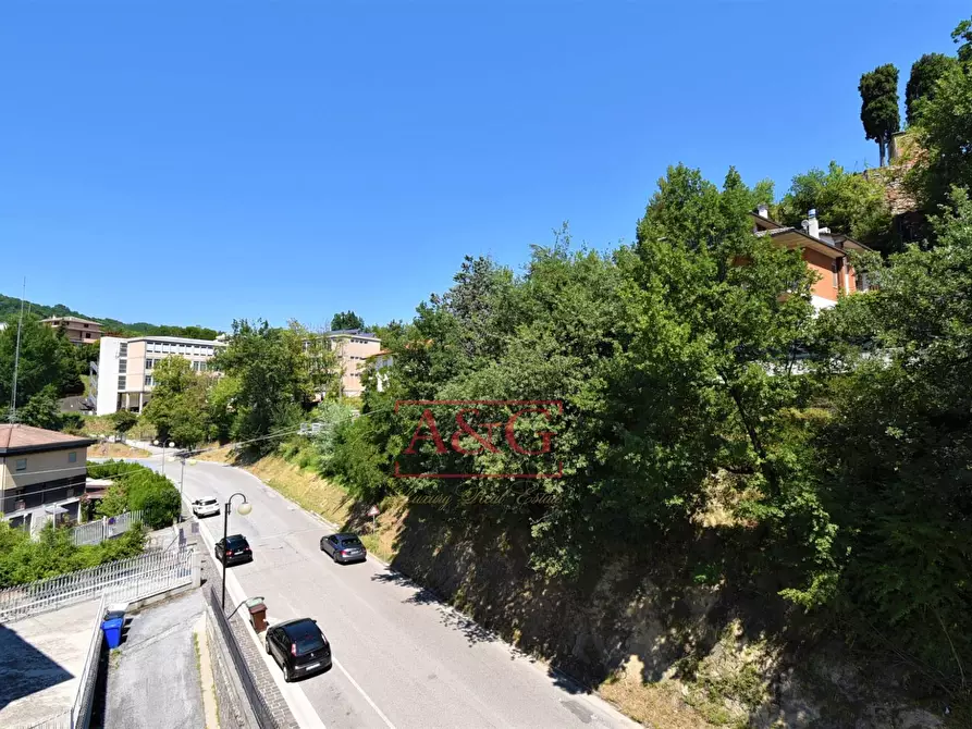 Immagine 12 di Appartamento in vendita  in via Fabio Filzi a Amandola