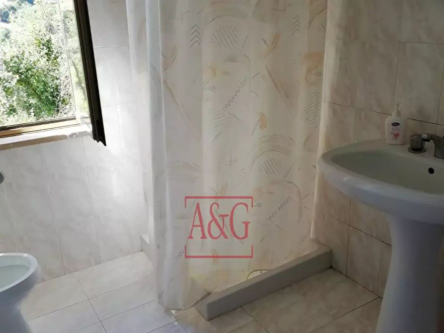 Immagine 7 di Rustico / casale in vendita  in ripaberarda a Castignano