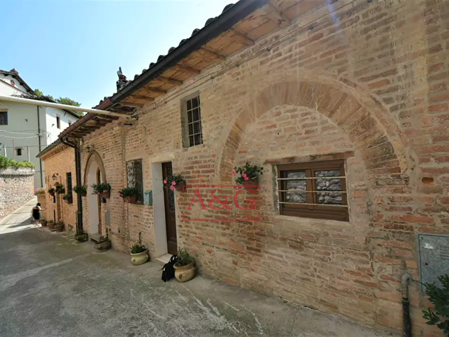Immagine 1 di Casa indipendente in vendita  in via Guglielmucci 7 a Amandola