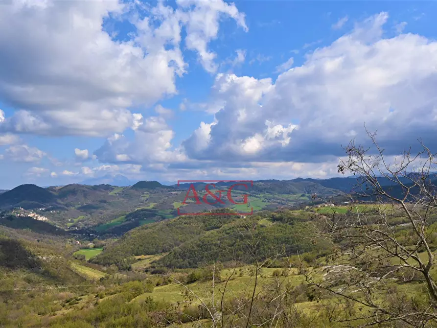 Immagine 8 di Casa indipendente in vendita  in Lo. Capovalle a Amandola