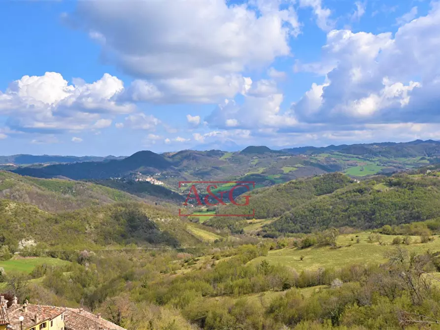 Immagine 9 di Casa indipendente in vendita  in Lo. Capovalle a Amandola