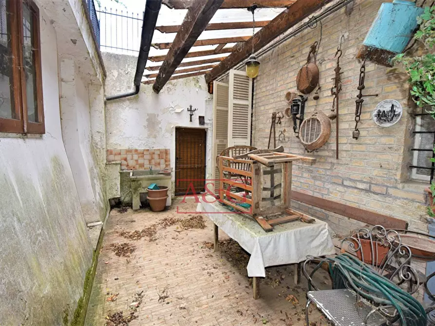 Immagine 33 di Casa indipendente in vendita  in Via Guglielmo Marconi 24 a Amandola