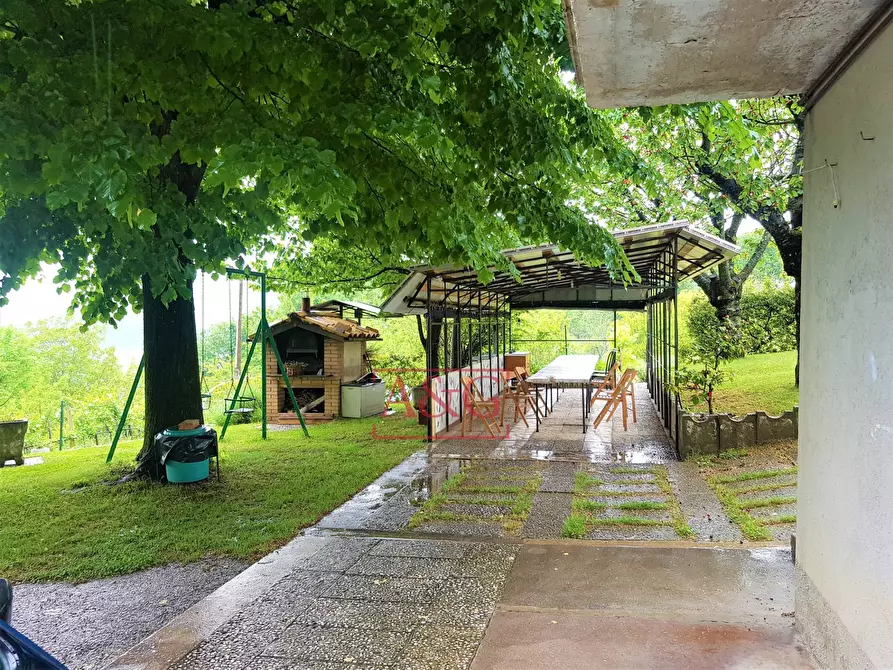 Immagine 10 di Casa indipendente in vendita  in Contrada Colle Chiaro a Comunanza