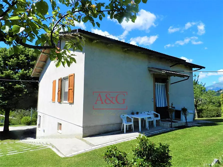 Immagine 40 di Casa indipendente in vendita  in Contrada Colle Chiaro a Comunanza