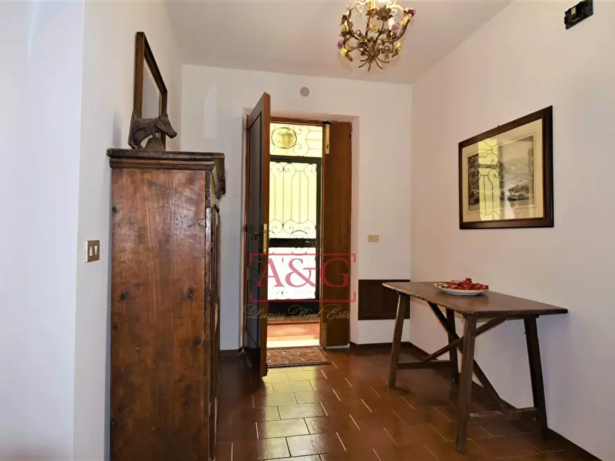 Immagine 14 di Villa in vendita  in Loc. Montazzolino 10 a Montefortino