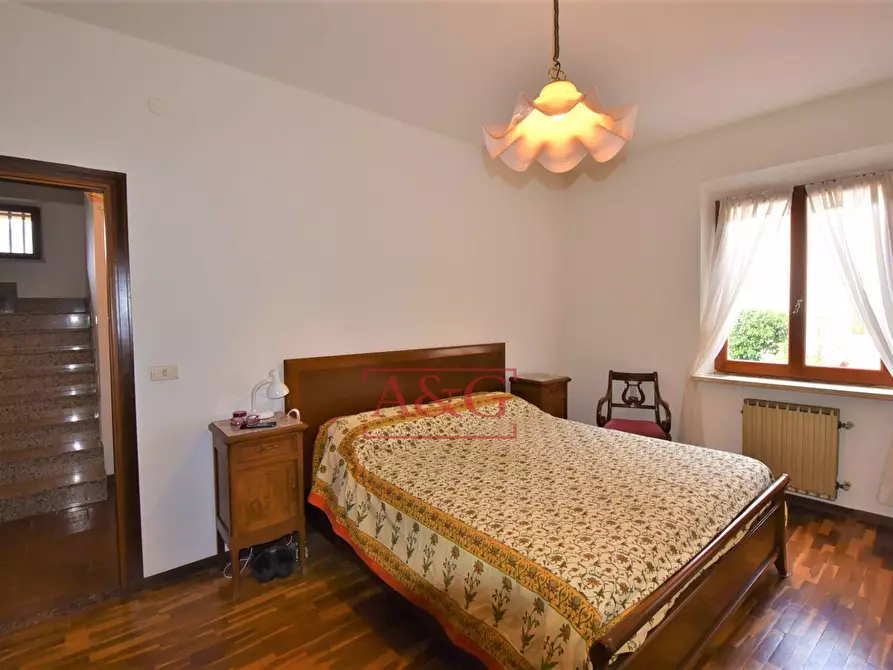 Immagine 16 di Villa in vendita  in Loc. Montazzolino 10 a Montefortino