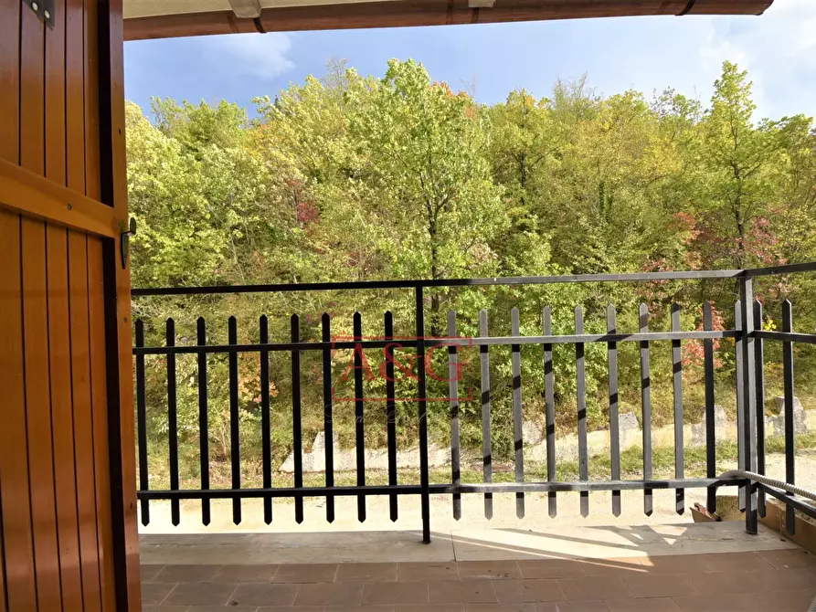 Immagine 46 di Villa in vendita  in Loc. Montazzolino 10 a Montefortino