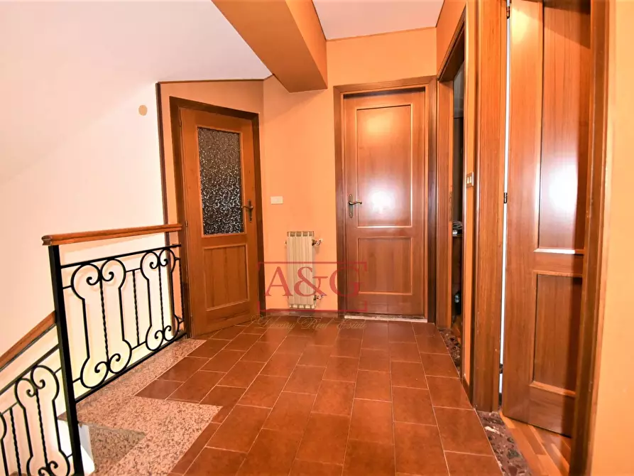 Immagine 30 di Villa in vendita  in Loc. Montazzolino 10 a Montefortino