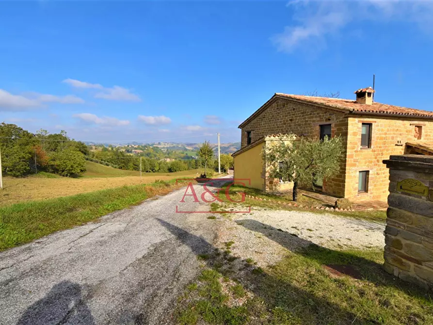 Immagine 51 di Rustico / casale in vendita  in C.DA VALLE a Gualdo