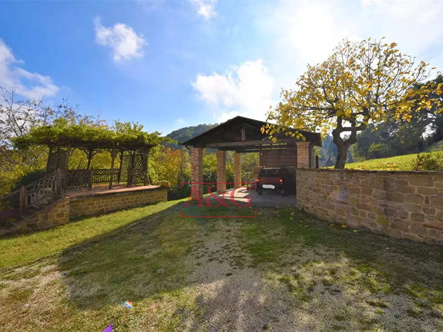 Immagine 55 di Rustico / casale in vendita  in C.DA VALLE a Gualdo