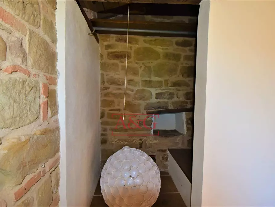 Immagine 32 di Rustico / casale in vendita  in C.DA VALLE a Gualdo