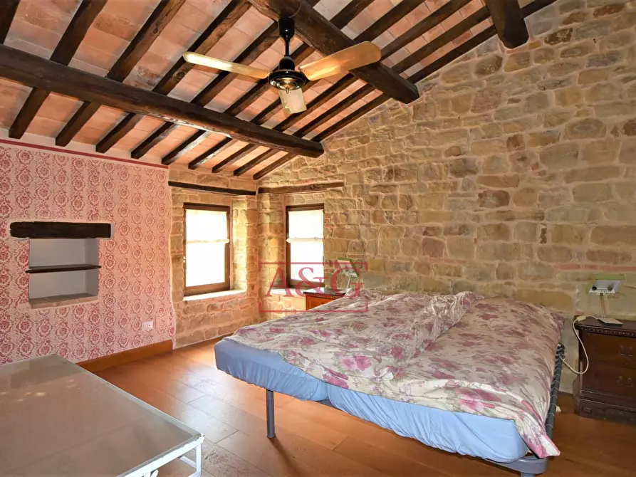 Immagine 33 di Rustico / casale in vendita  in C.DA VALLE a Gualdo