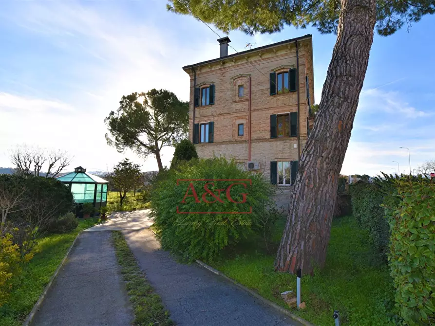 Immagine 6 di Villa in vendita  in Via Tenna 4 a Magliano Di Tenna