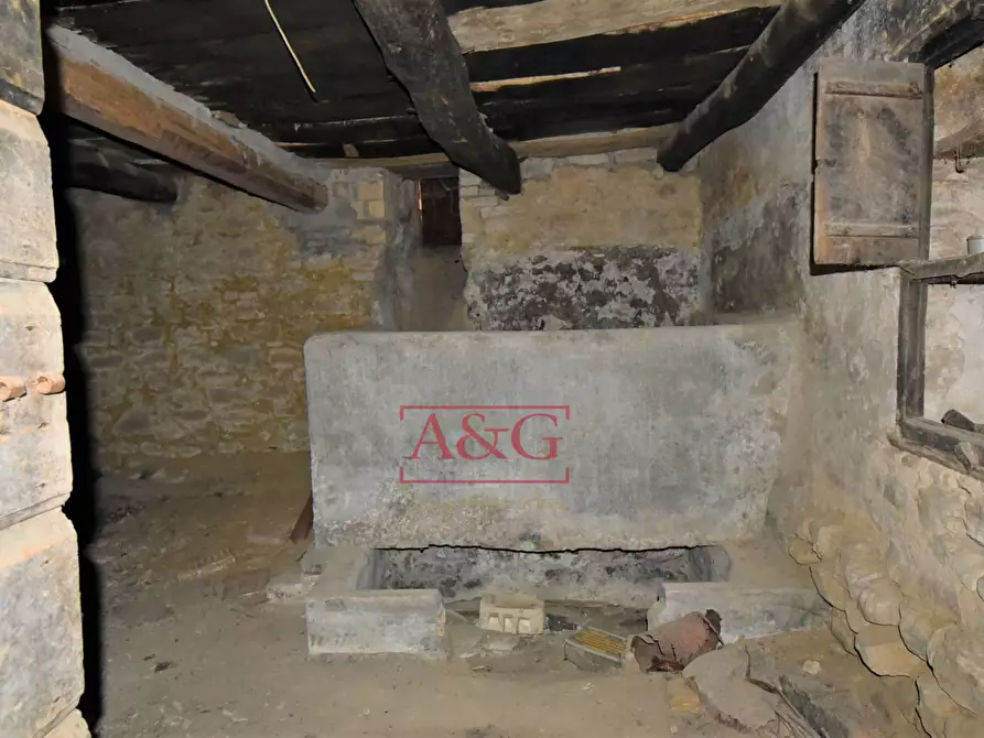 Immagine 13 di Rustico / casale in vendita  in contrada s. biagio a Montefalcone Appennino
