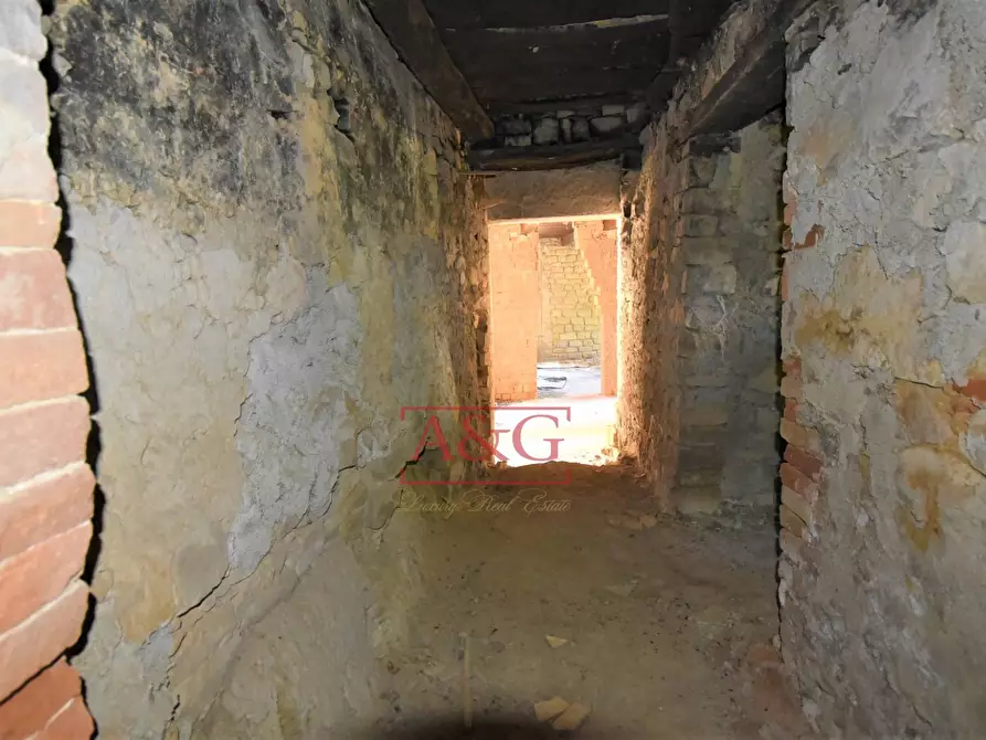 Immagine 16 di Rustico / casale in vendita  in contrada s. biagio a Montefalcone Appennino