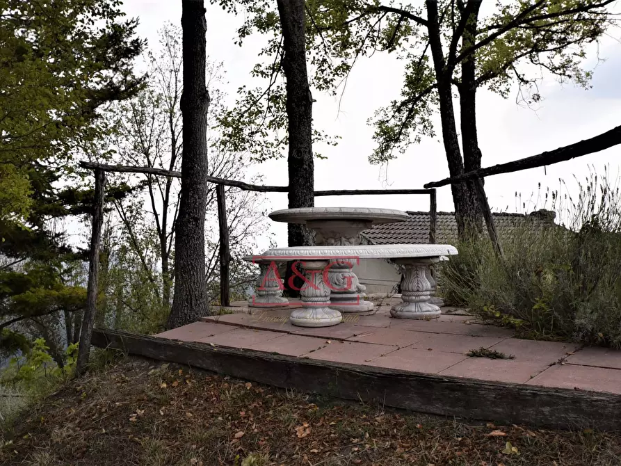 Immagine 10 di Casa indipendente in vendita  in ROVITOLO a Montefortino