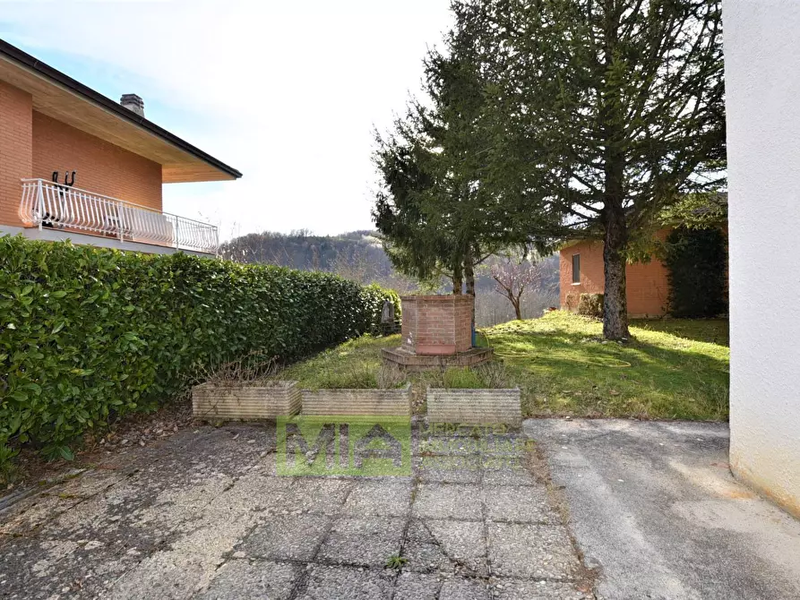 Immagine 43 di Villa in vendita  in Località Villa Rustici a Amandola