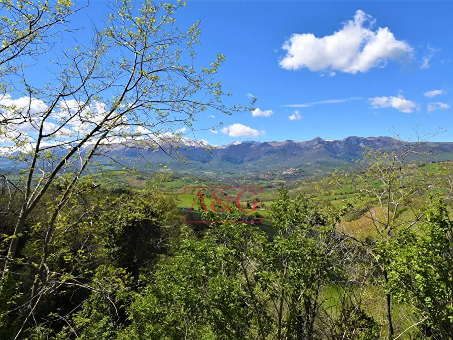 Immagine 42 di Rustico / casale in vendita  in Via Strada 58 a Gualdo