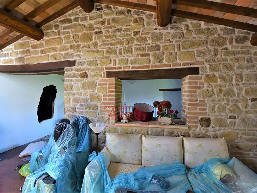 Immagine 14 di Rustico / casale in vendita  in Via Strada 58 a Gualdo