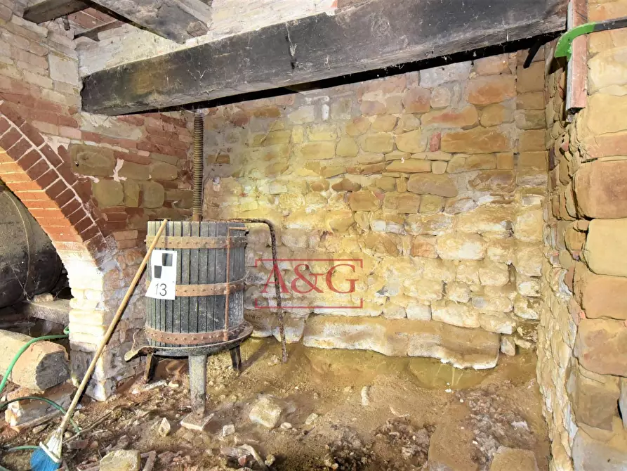 Immagine 30 di Rustico / casale in vendita  in Via Strada 58 a Gualdo