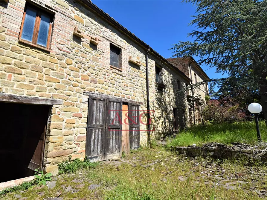 Immagine 36 di Rustico / casale in vendita  in Via Strada 58 a Gualdo