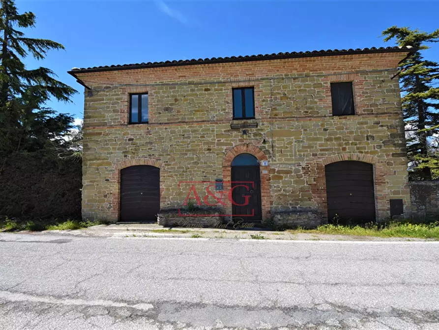 Immagine 3 di Rustico / casale in vendita  in Via Strada 58 a Gualdo