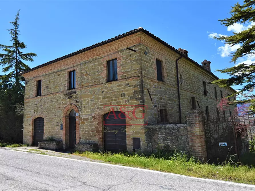 Immagine 37 di Rustico / casale in vendita  in Via Strada 58 a Gualdo