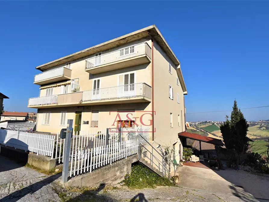 Immagine 2 di Appartamento in vendita  in Via San Biagio a Monte San Pietrangeli