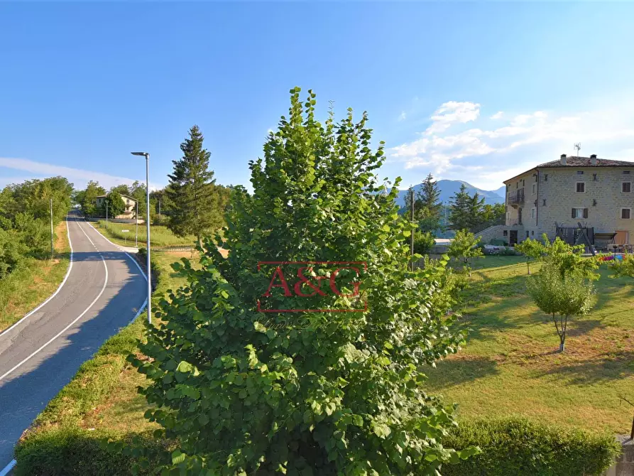 Immagine 3 di Appartamento in vendita  in Località Lanciatoio 12 a Montemonaco