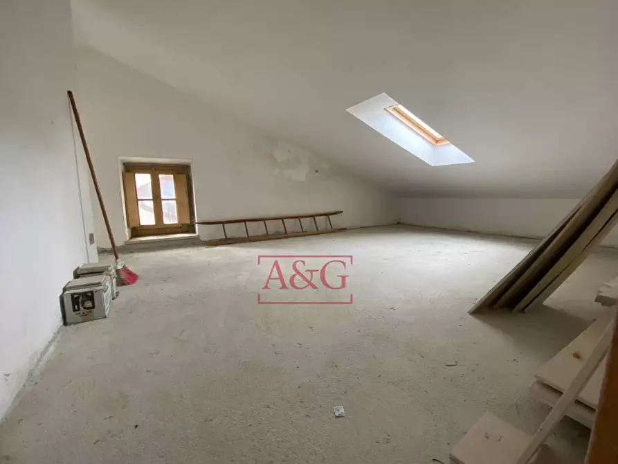 Immagine 32 di Casa indipendente in vendita  in Località Piano a Montegallo