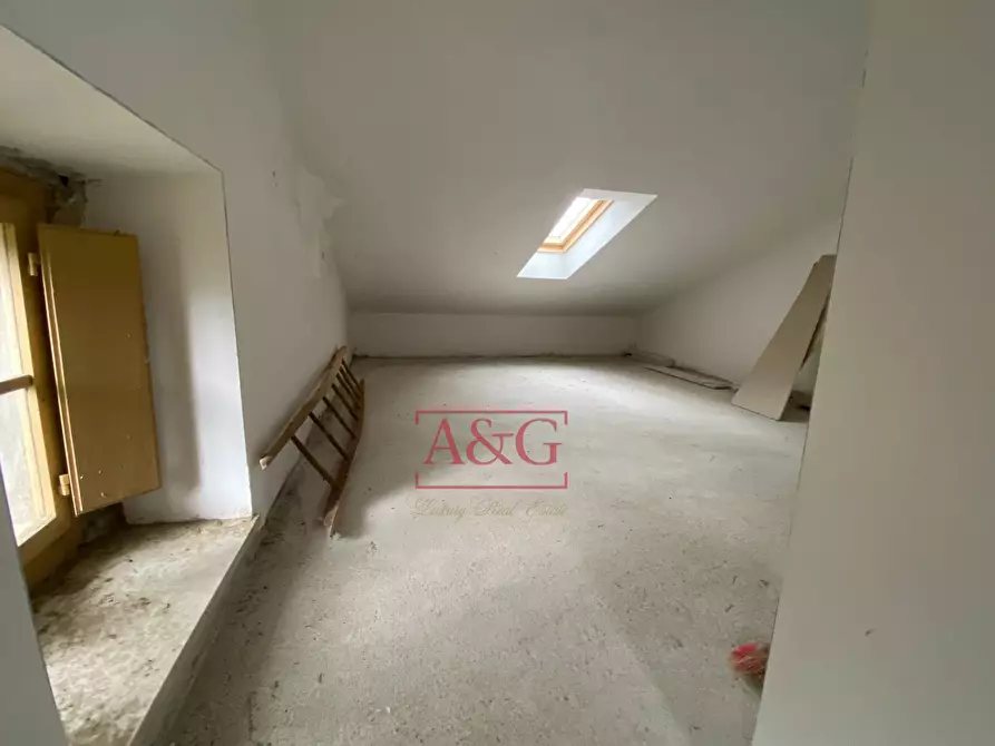 Immagine 34 di Casa indipendente in vendita  in Località Piano a Montegallo