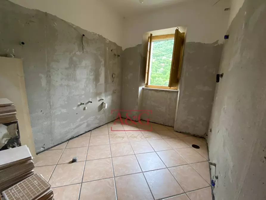 Immagine 37 di Casa indipendente in vendita  in Località Piano a Montegallo