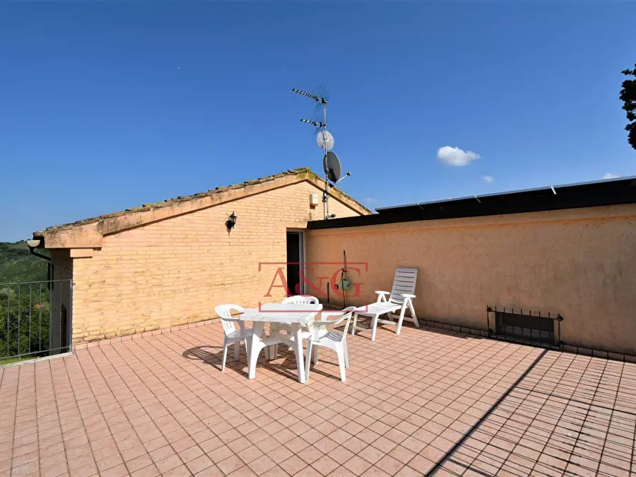 Immagine 35 di Rustico / casale in vendita  in Via Saletto 17 a Montappone